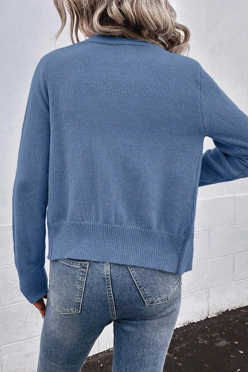 Myosotis texturierte strickjacke mit perlen und knopfleiste