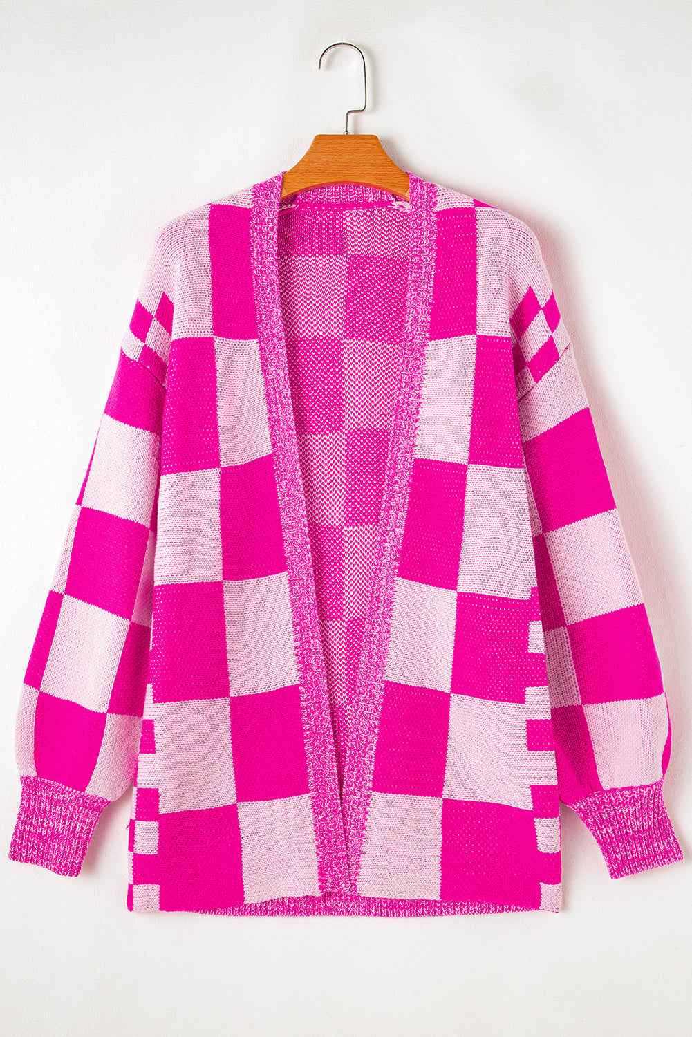 Rot karierte strickjacke mit geripptem saum und offener vorderseite