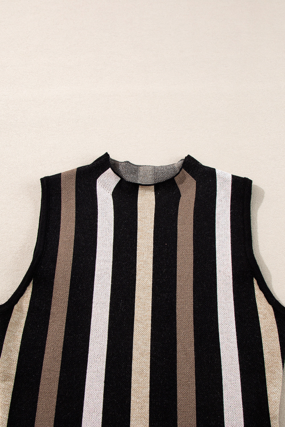 Schwarz gestreift slim fit o neck pullover weste