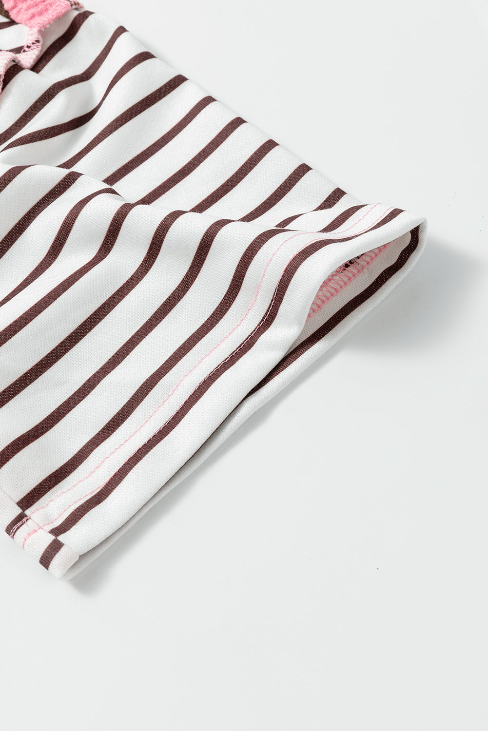 Bruin gestructureerde gestructureerde patchwork -knoop T -shirtjurk