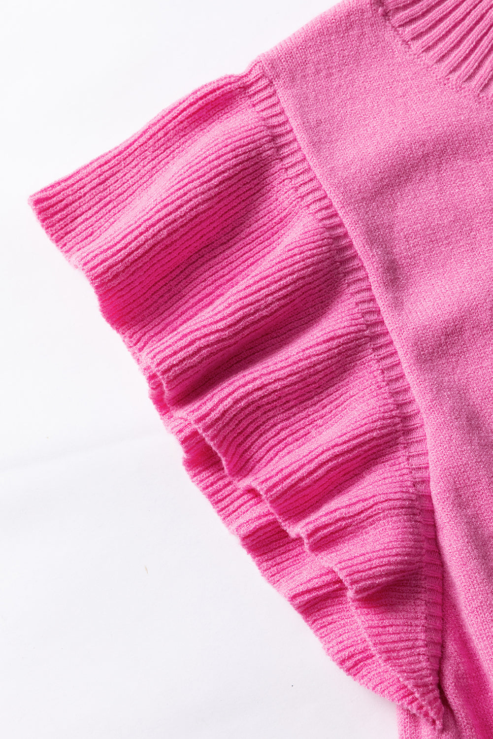 Bonbon gerippter mock neck pullover mit kurzen ärmeln und rüschen