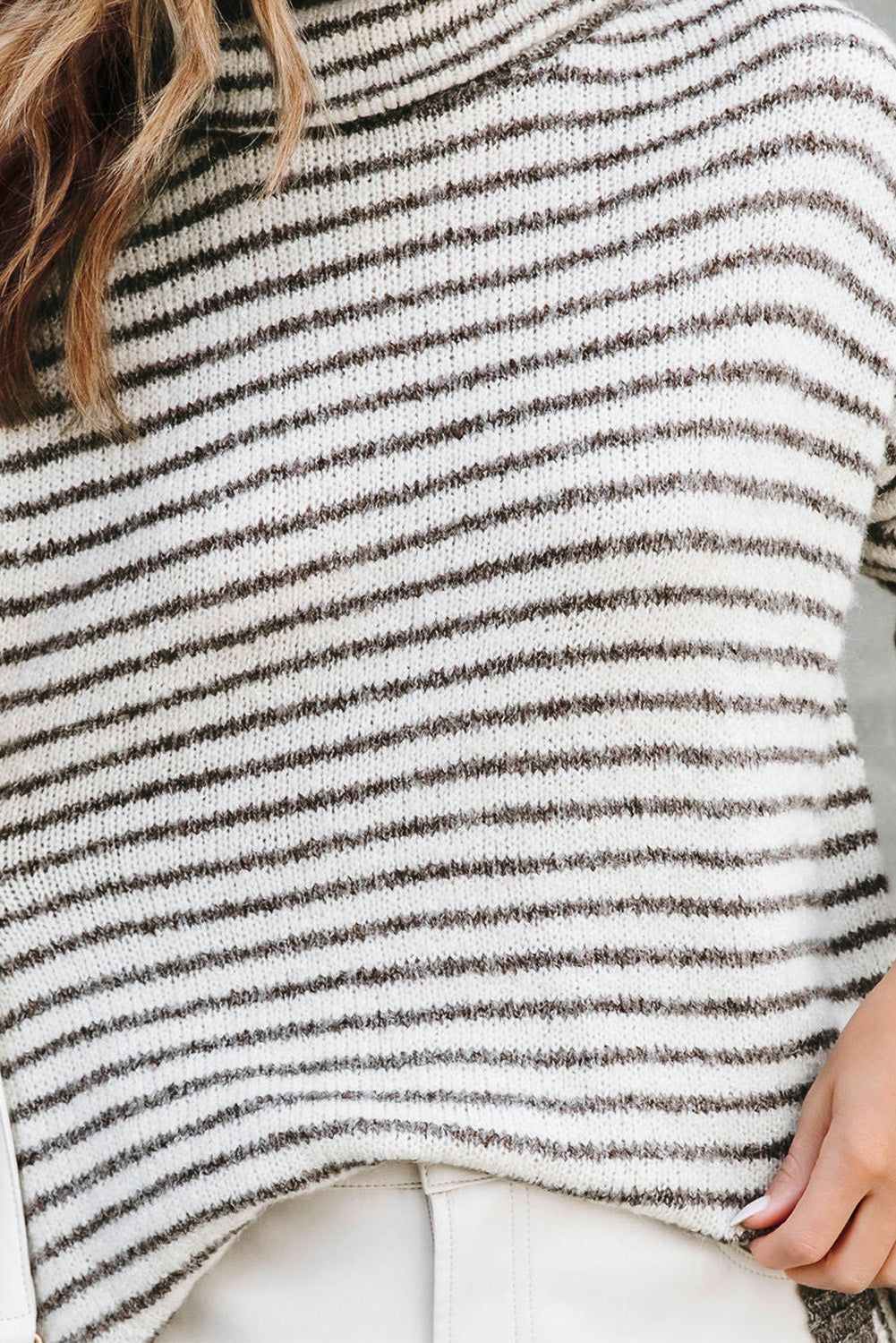 Khaki gestreifter rollkragenpullover lose pullover