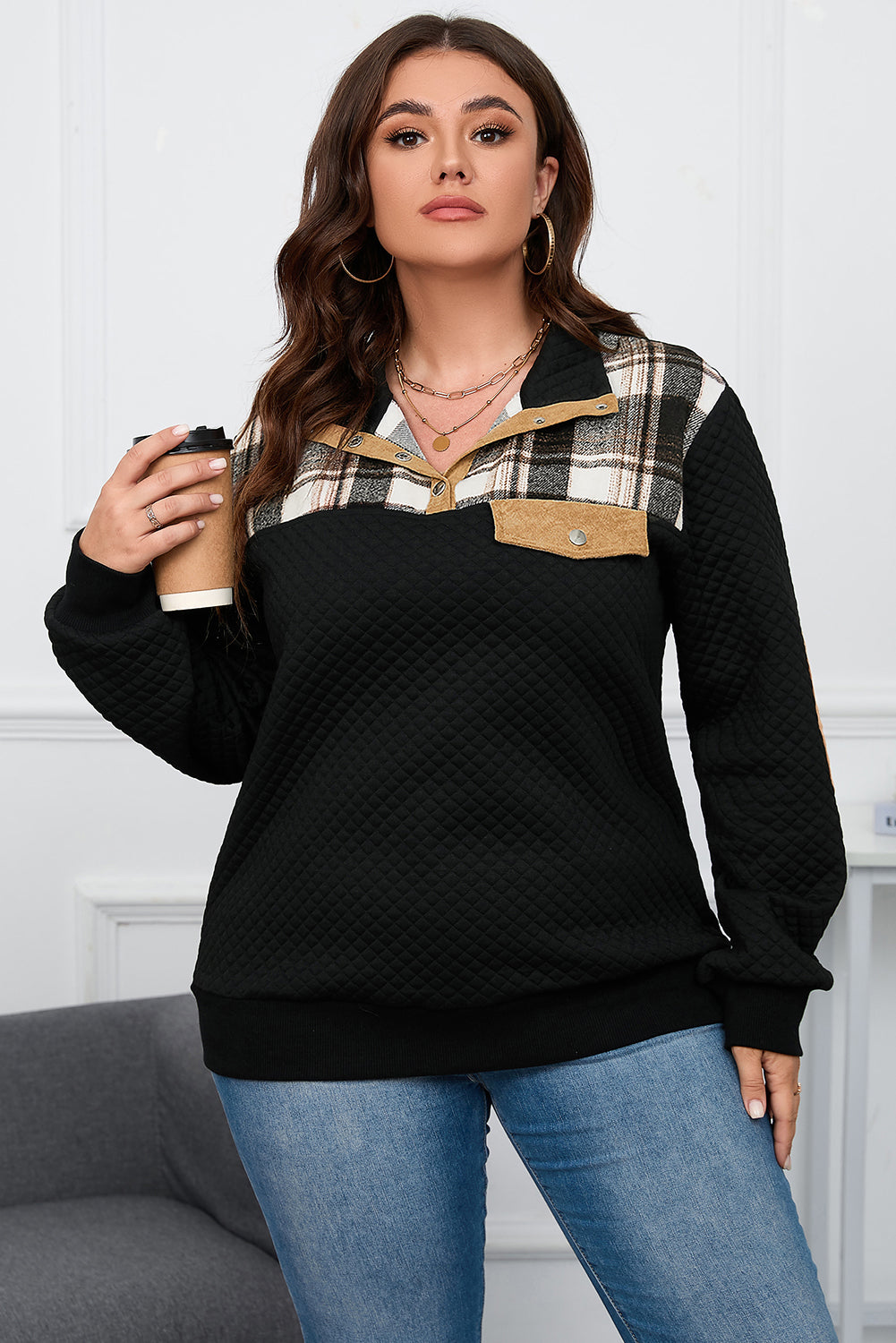 Schwarz plus größe gesteppt plaid patch henley pullover