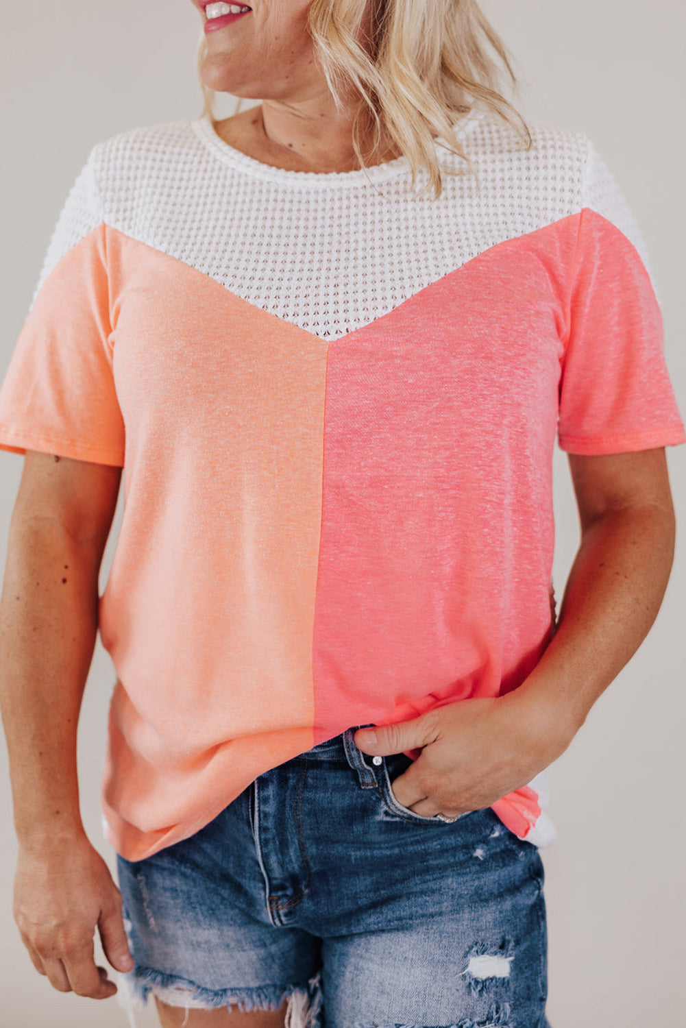 Weißes plus size colorblock waffelstrick-tee