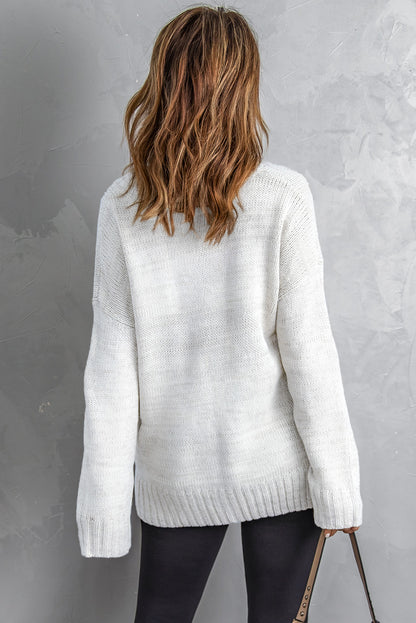 Weißer v-ausschnitt drop shoulder strickpullover