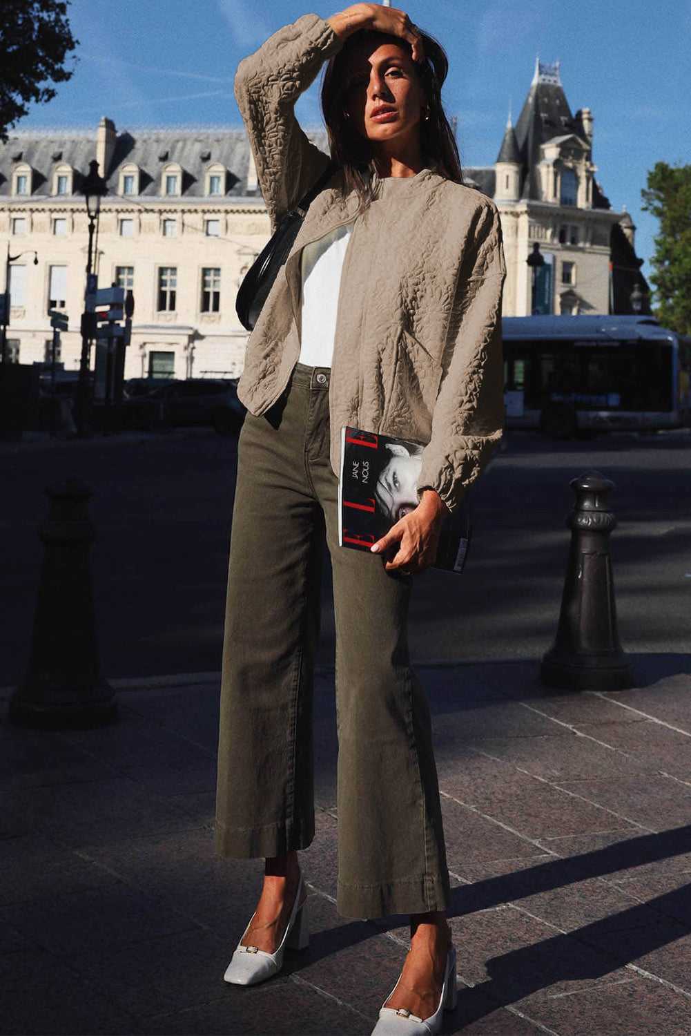 Gesteppte jacke in hellem french beige mit blumenmuster