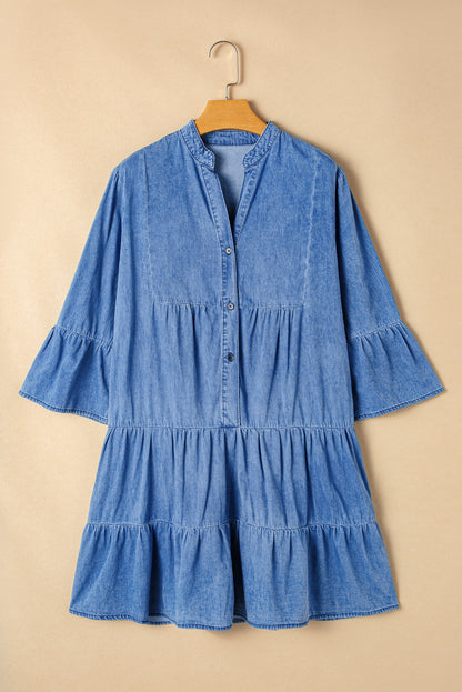 Himmel Blue Chambray-jurk met verzamelde 3/4 mouwen en spleet V-neckline