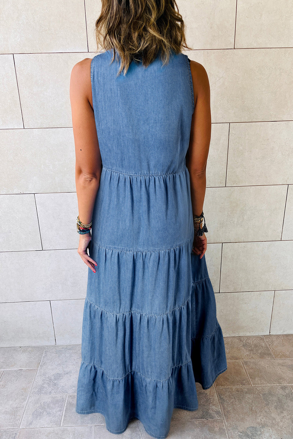 Blauwe mouwloze, geclassificeerde Chambray Maxic Dress