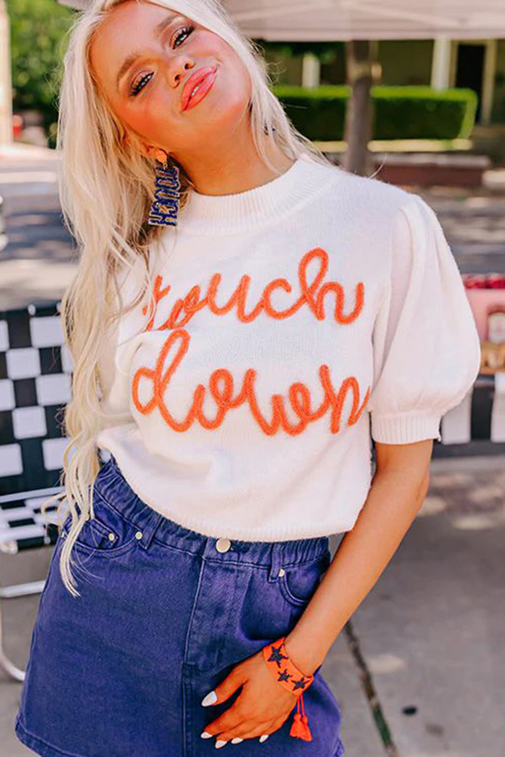 Weißer touchdown tinsel puff short sleeve rundhalsausschnitt pullover