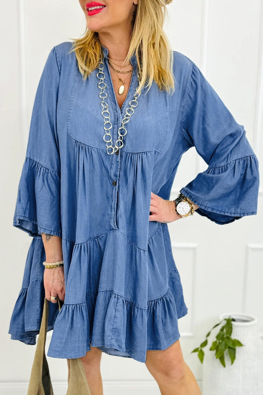 Himmel Blue Chambray-jurk met verzamelde 3/4 mouwen en spleet V-neckline