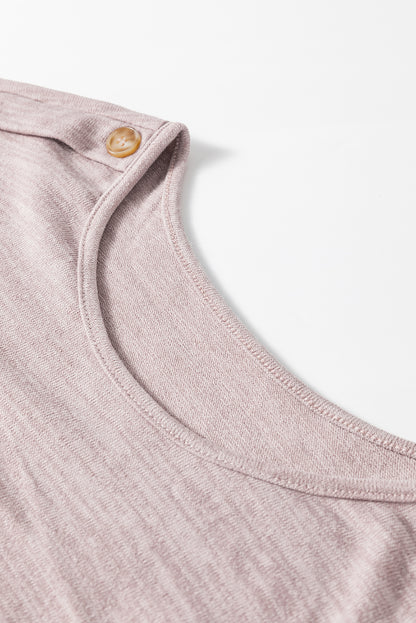 Delicacy plus größe knopf detail batwing ärmel tee