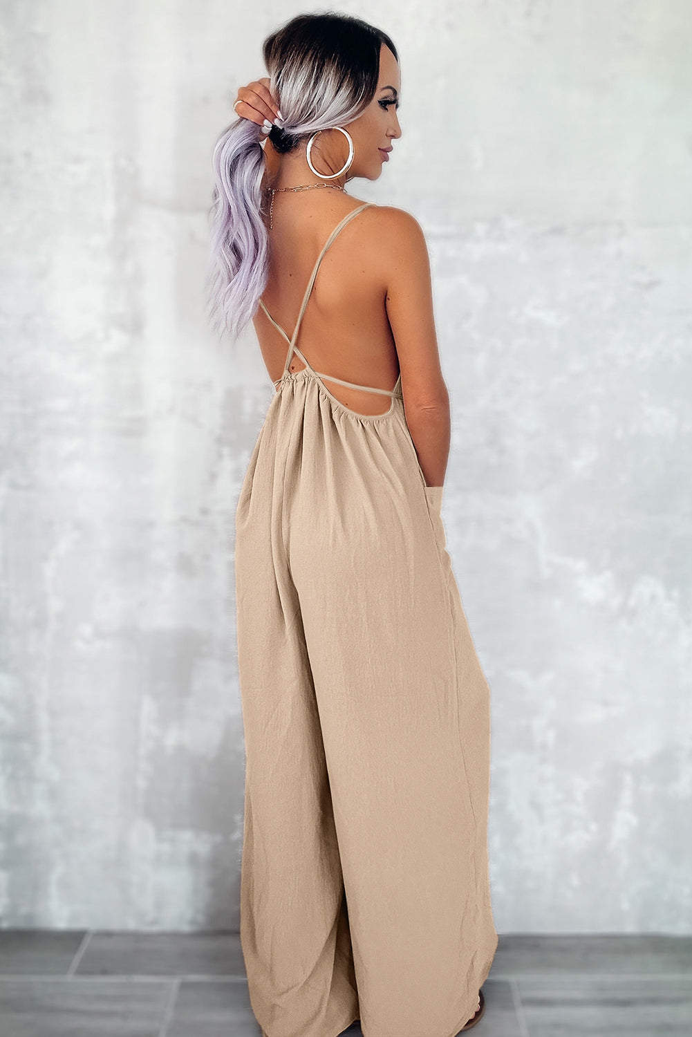 Abrikoos spaghetti strap taille taille tie wide been jumpsuit met zakken