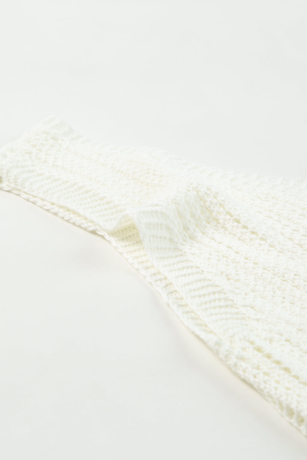 Witte holle break-breit tanktop met een v-neckline