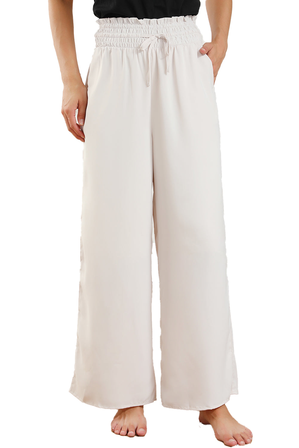 Beige gesmokte hose mit hoher taille und weitem bein