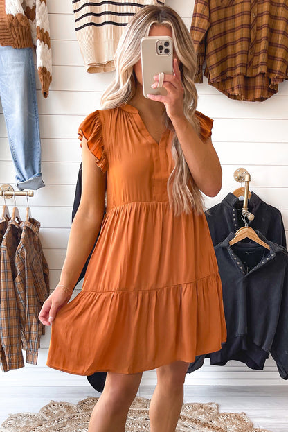 Russet orange geraffte ärmel mit v-ausschnitt und gestuftem minikleid