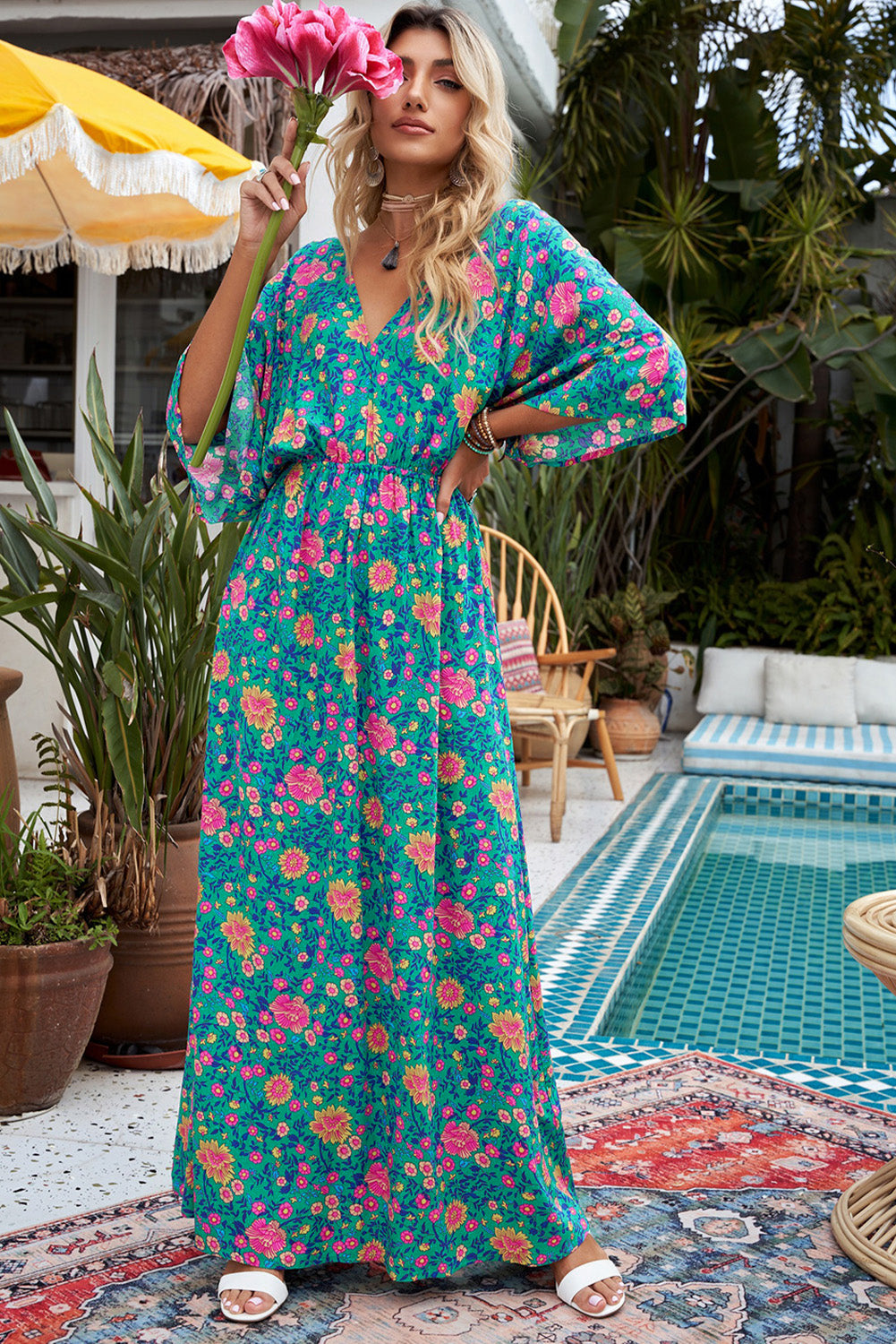 Green Boho Maxikleid met een diep V-hals en bloempatroon