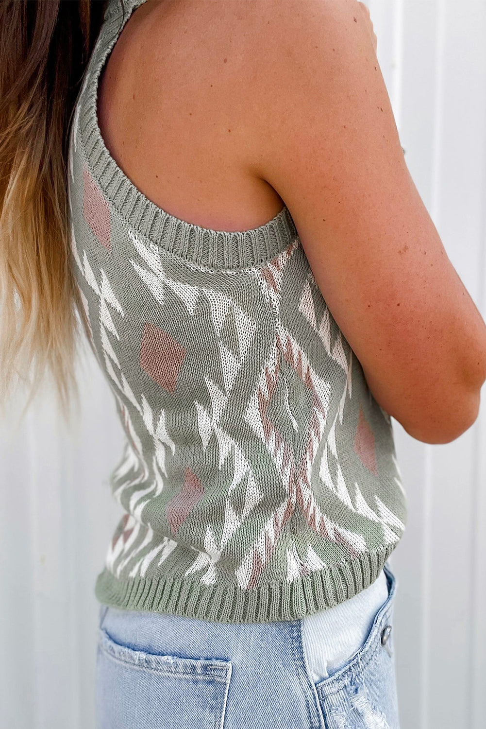 Laurel Green Western Tribal Aztec Pattern Sweater Tank Knit