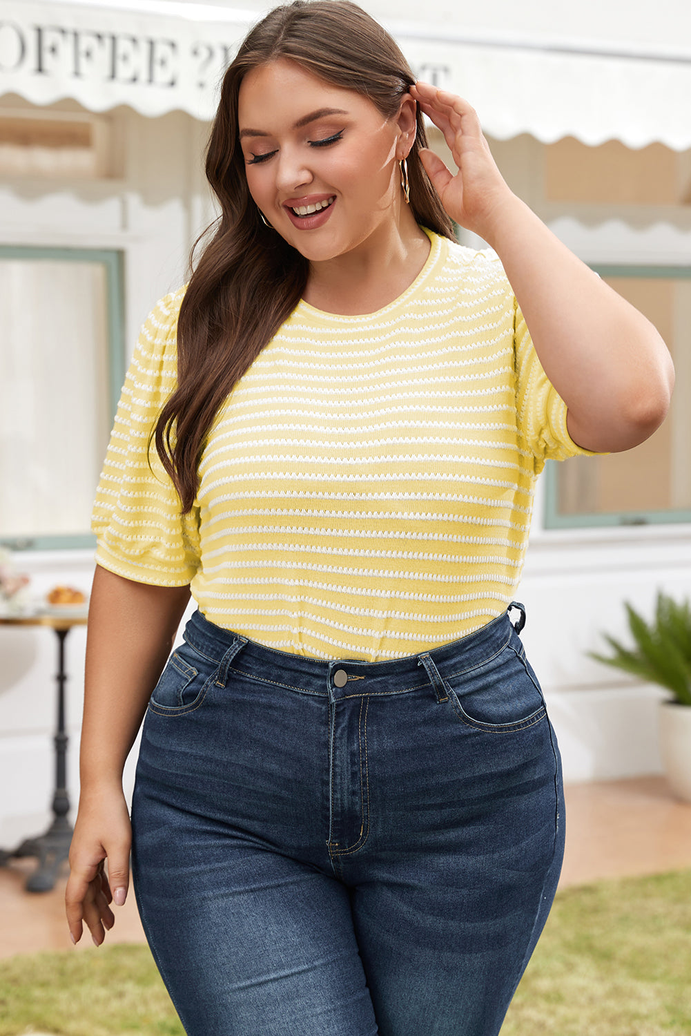 Gelb gestreift kurzer puffärmel plus size pullover