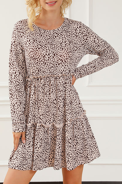 Langärmeliges kleid mit leoparden-tiermuster