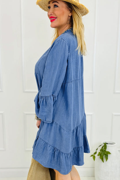 Himmel Blue Chambray-jurk met verzamelde 3/4 mouwen en spleet V-neckline