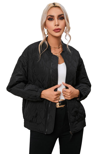 Schwarze einfarbige gesteppte zip up pufferjacke