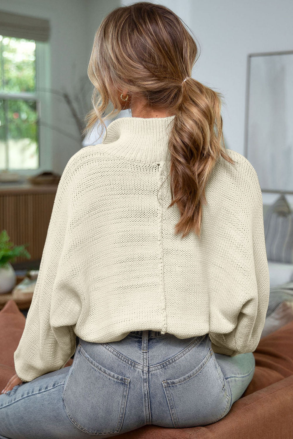 Beige perlenknopf stehkragen dolman-ärmel pullover